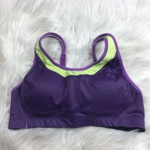 Brooks Sports Bra Size 34 CD Vero Medium Purple